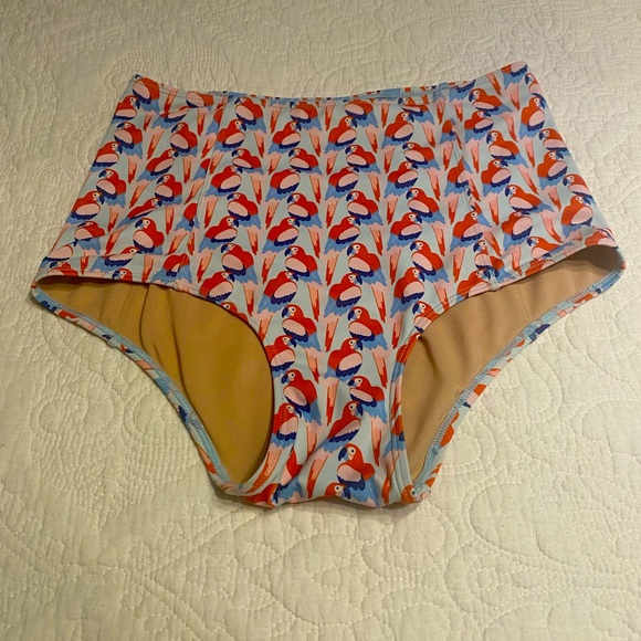 Kortni Jeane bottoms - Picture 1 of 2